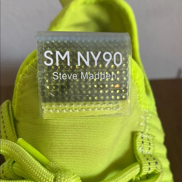Steve Madden SM NY90 Maxima Neon Green Bling Sneakers, Women’s 10M