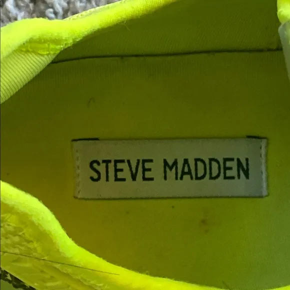Steve Madden SM NY90 Maxima Neon Green Bling Sneakers, Women’s 10M