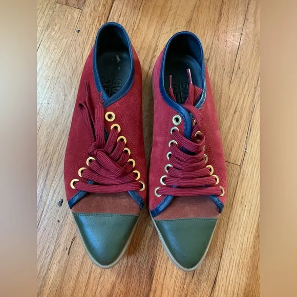 Swear Shoes size 38 euc color blocked lace up sneakers