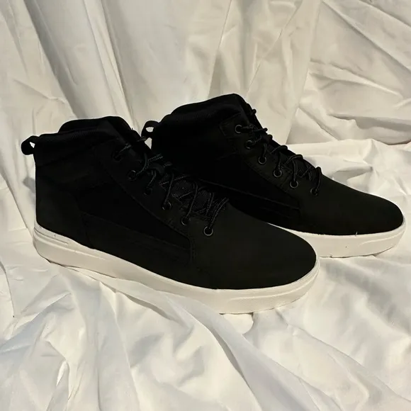 Timberland Allston Mid Lace Sneakers. Black. Size Men’s 9.5 M. NIB.