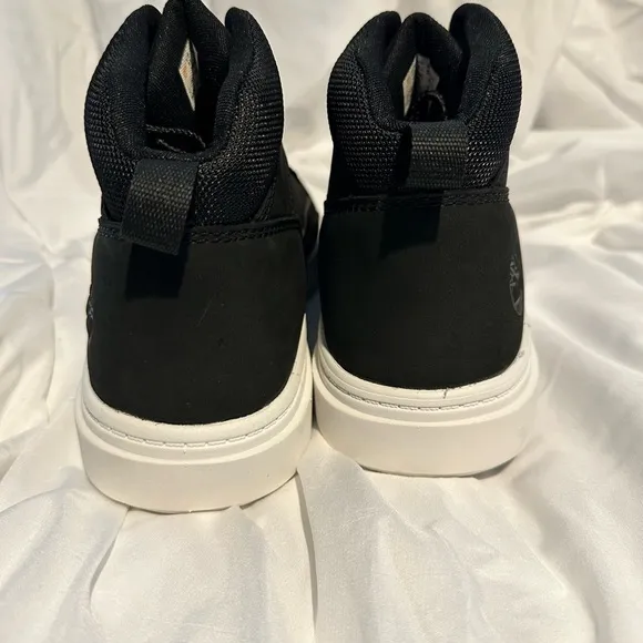Timberland Allston Mid Lace Sneakers. Black. Size Men’s 9.5 M. NIB.