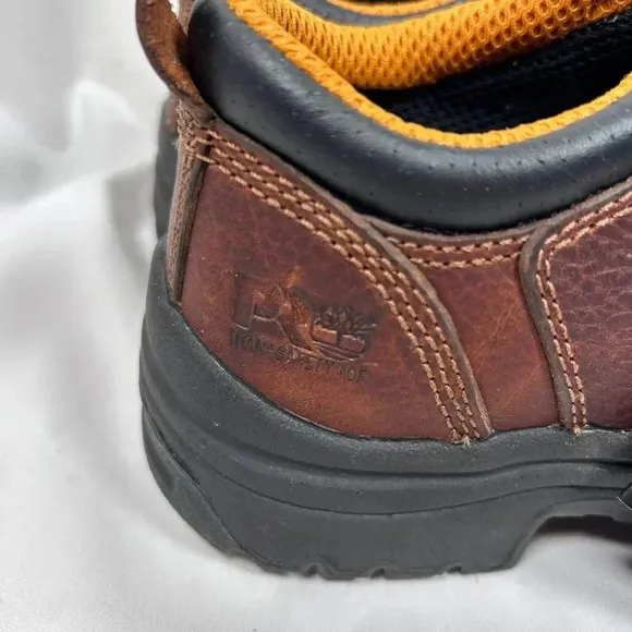 Timberland Pro Series Titan Safety Toe Size 7.5 Woman Nonslip Work Shoe