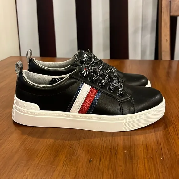 Tommy Hilfiger Rae Sparkle Basic Shoes Sneakers new Youth Boys or Girls Size 3