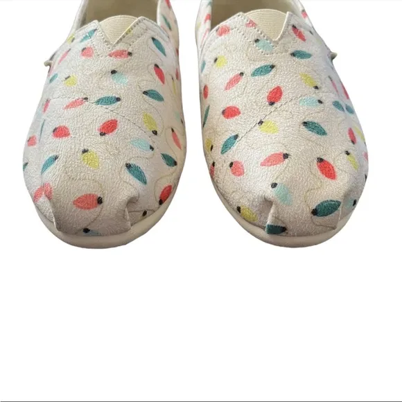TOMS Christmas Lights Printed Canvas Multicolor  Slip-On Shoes size 6.5