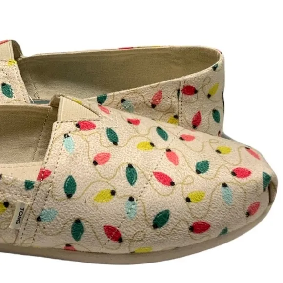 TOMS Christmas Lights Printed Canvas Multicolor  Slip-On Shoes size 6.5
