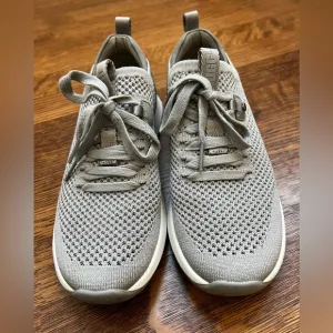 UGG Tay Sneakers Gray Running Shoes Athletic Activewear Tennis Shoes 8