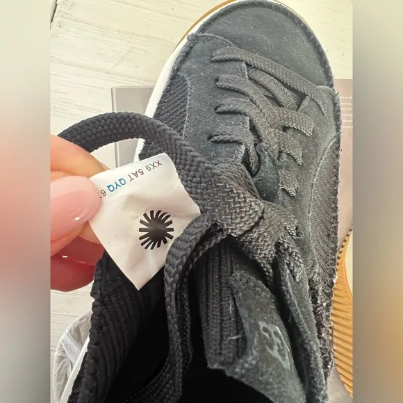 UGG Women's Black platform Sneakers