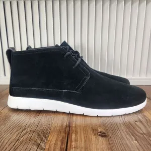 UGG Freamon Chukka Mens Sz 11 Black Suede Comfort City Night Ankle Boots 1104188
