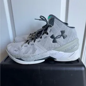 Under‎ Armour Curry 2 The Storm Sneakers Mens Sz 11 White Gray Basketball Shoes