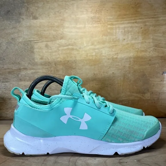 Under Armour Drift RN Womens Size 8.5 Running Shoes Sneakers Crystal Mint