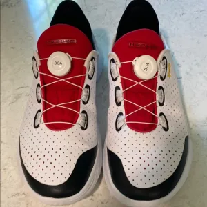 Under Armour Mens flow Slipspeed sneakers