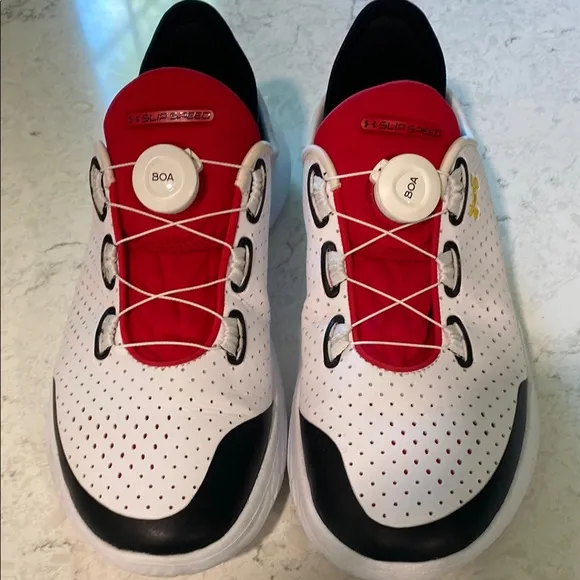 Under Armour Mens flow Slipspeed sneakers