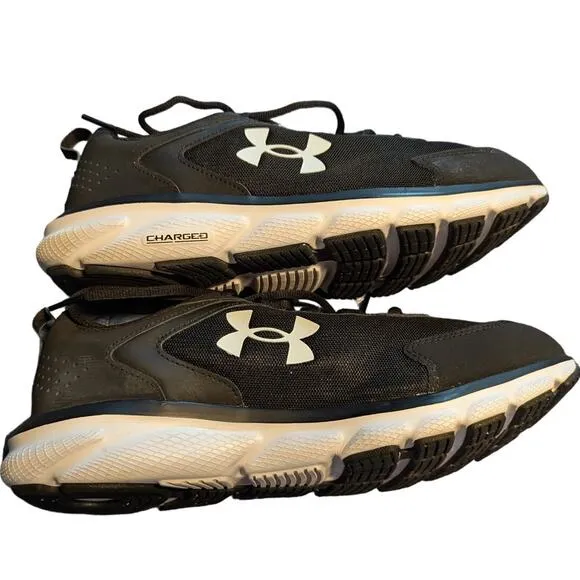 Under Armour Men's Size 11 Charged Assert 9 Sneaker Athletic Running Shoes Black