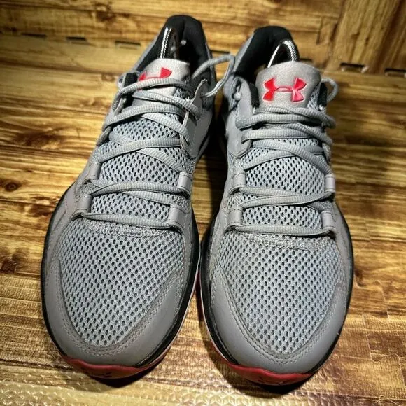 Under Armour Mens Strive 6 1274408-035 Gray Running Shoes Sneakers Size 10