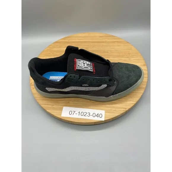 Vans Shoes Mens 7.5 Womens 9 Black EVDNT Ultimate Waffle Skateboarding Sneakers