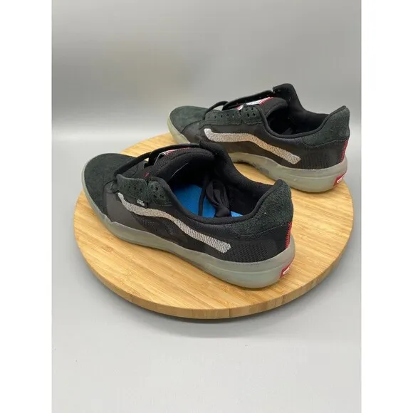 Vans Shoes Mens 7.5 Womens 9 Black EVDNT Ultimate Waffle Skateboarding Sneakers