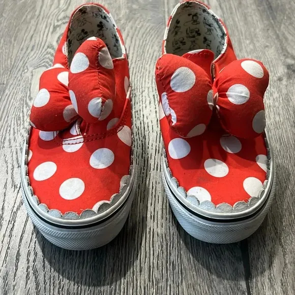 Vans Shoes Red Disney Mickey and Minnie Mouse 90th Anniversary Kids Size 1.5