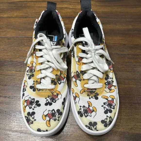 Vans UltraRange Rapid-Weld Disney Shoes Mickey Mouse M 6.5 W 8