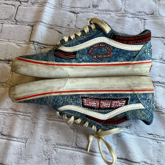 VANS Women's Cobra Kai x Old Skool Eagle Fang Karate Sneakers Men 8.5 Womens 10
