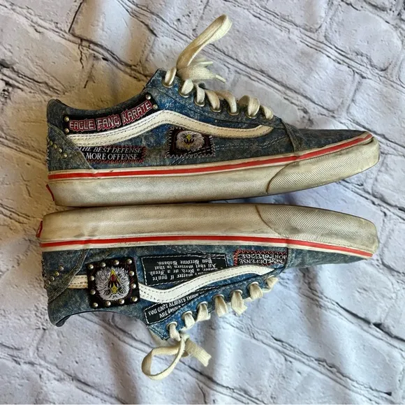VANS Women's Cobra Kai x Old Skool Eagle Fang Karate Sneakers Men 8.5 Womens 10