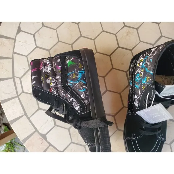 Vans x Disney Sk8-Hi Disney 100 Villains Black VN000BW7BMB Men's Size 10.5
