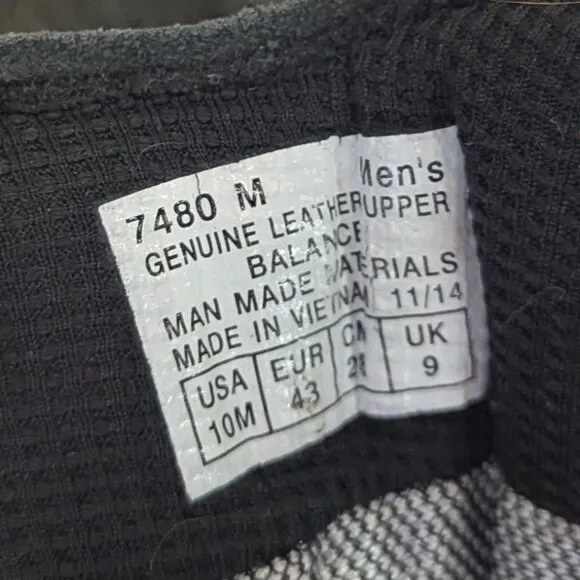 Vasque Breeze LT Gore-Tex and Vibram Sole Performance Boots 7480M Gray Black 10M