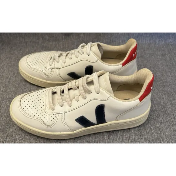 Veja V-10 Leather White Red &amp; Blue Womens Sneakers Shoes Sz 5 EUR 36