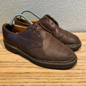 Vintage Doc Martens Womens 8098 Chunky Brown Leather Made in England Size 9