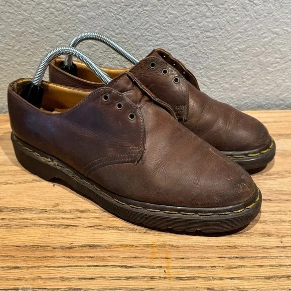 Vintage Doc Martens Womens 8098 Chunky Brown Leather Made in England Size 9