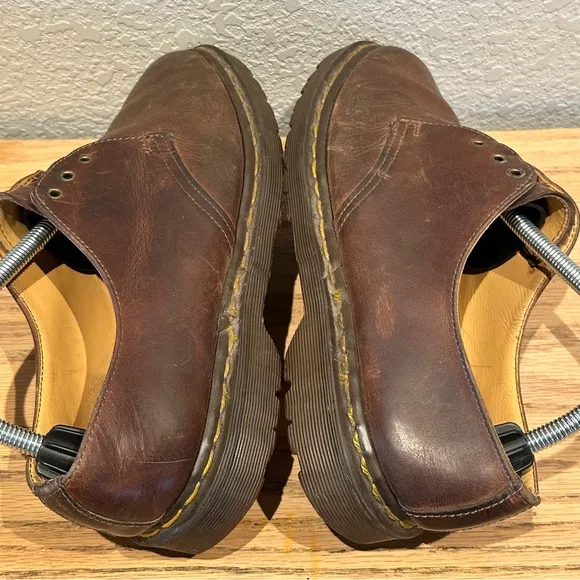 Vintage Doc Martens Womens 8098 Chunky Brown Leather Made in England Size 9