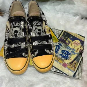 *VINTAGE Elvis Presley sneakers