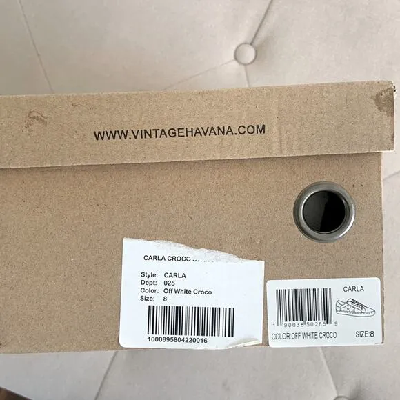Vintage Havana Carla Sneakers Off White Croco NEW Size 8 NEW IN BOX