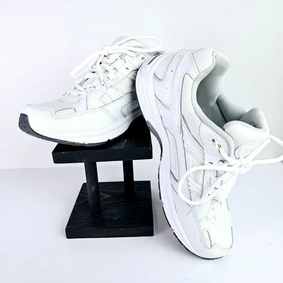 Vionic Women's 23 Walk Classic Sneaker Walking Shoe, Size 11W, NWOB