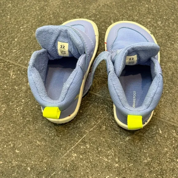 Vivo barefoot high top Sneakers