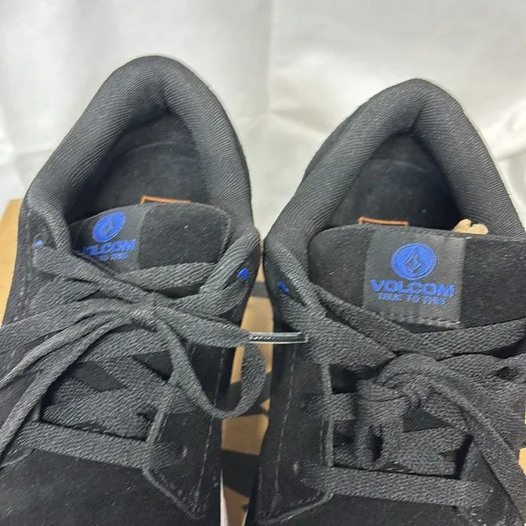 Volcom Black and White blue true work comp toe metal free slip resistant Shoes
