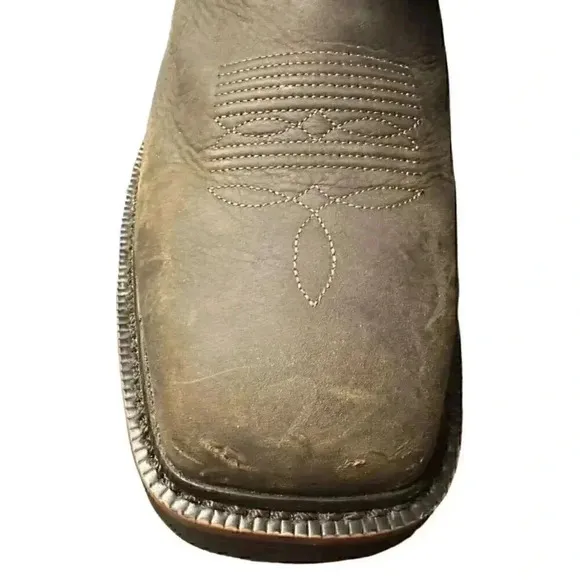 Wolverine Rancher Men's Work Boot Sz 9M Brown Leather steel toe *see pic scratch