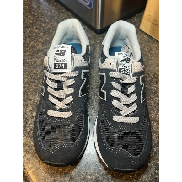 Woman's Sneakers &amp; Athletic Shoes New Balance Classics 574 Core