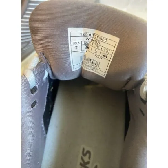 Women's Brooks Addiction Walker DNA Suede Walking Shoes-Size 7-Great‎ Condition