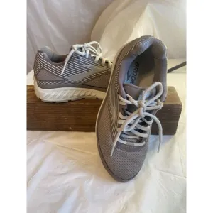 Women's Brooks Addiction Walker DNA Suede Walking Shoes-Size 7-Great‎ Condition