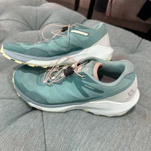 WOMENS SALOMON SENSE RIDE 3 Trail Running Shoes - size 8